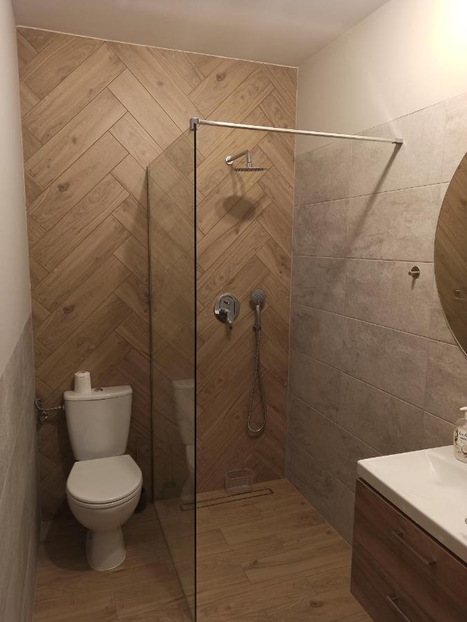 Pojezierze Waleckie Kusi Atrakcjami Apartment วัลช์ซ ภายนอก รูปภาพ